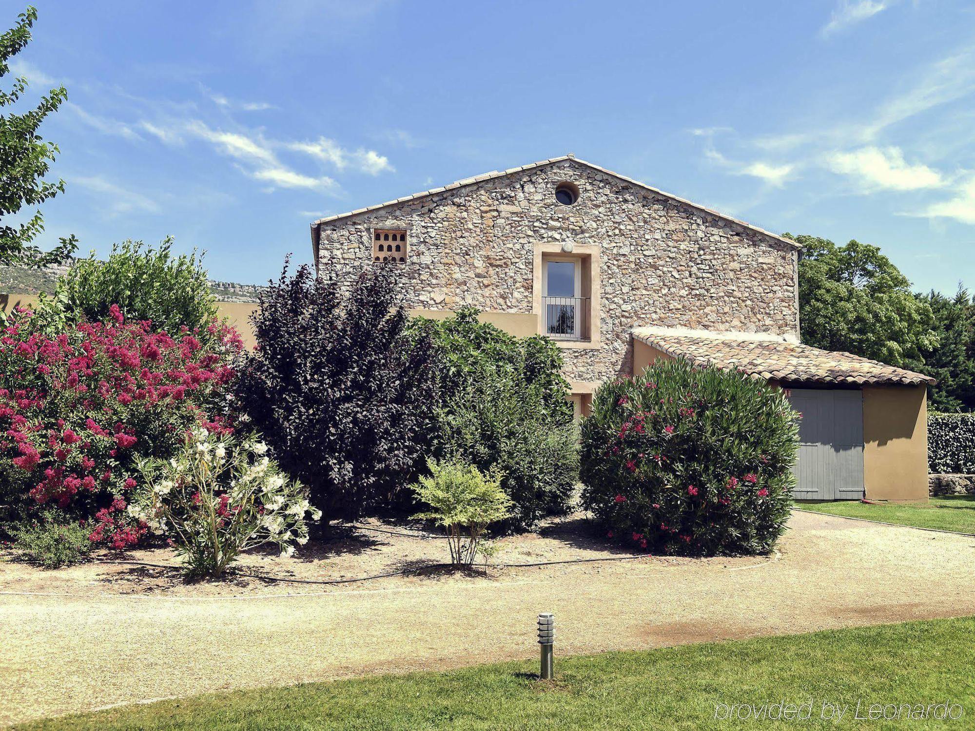 Mercure Aix-En-Provence Sainte-Victoire Châteauneuf-le-Rouge Exterior foto